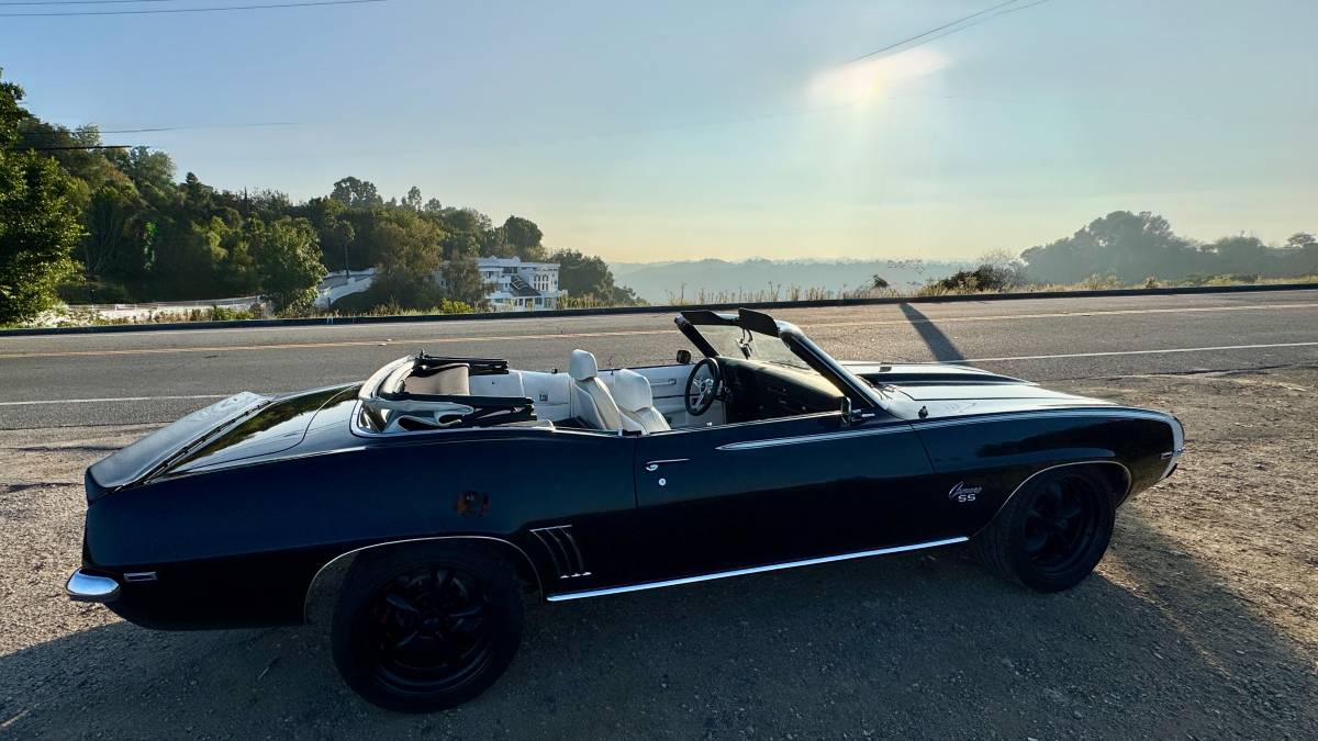 Chevrolet-camaro-convertible-1969-black-6