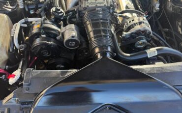 Chevrolet-camaro-iroc-z-1990-white-38