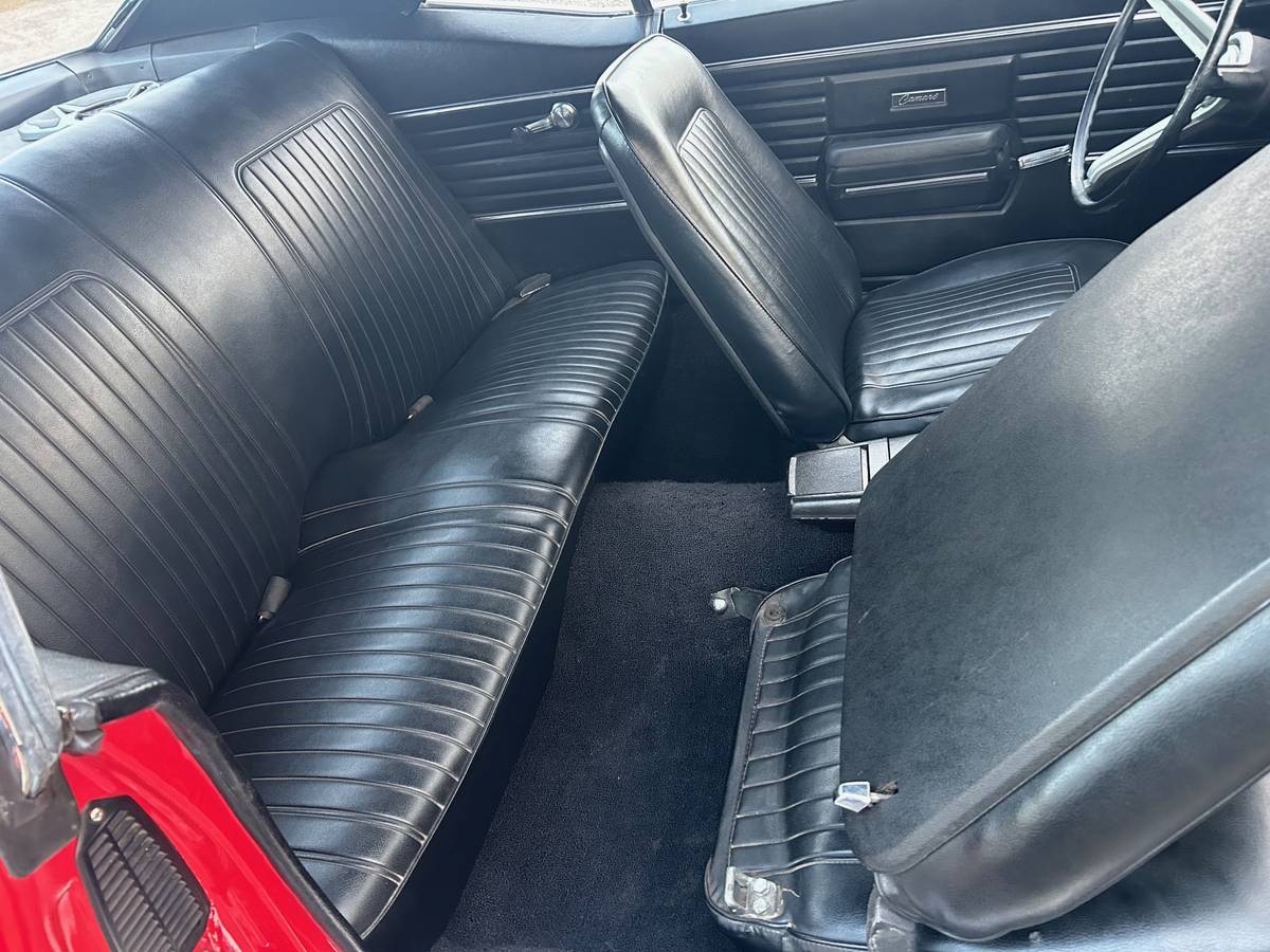 Chevrolet-camaro-rs-1968-15