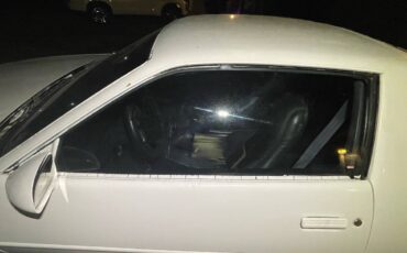 Chevrolet-camaro-rs-1992-white-6