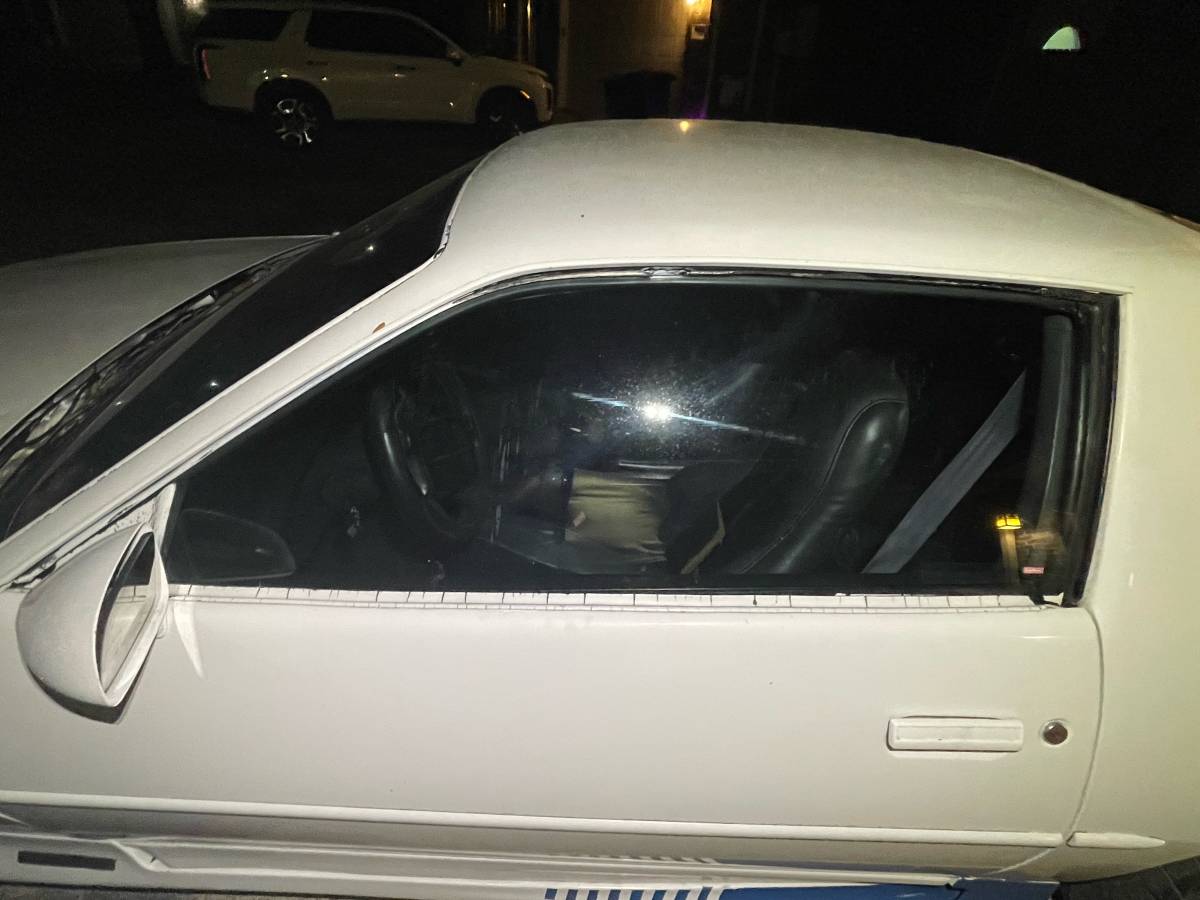 Chevrolet-camaro-rs-1992-white-6