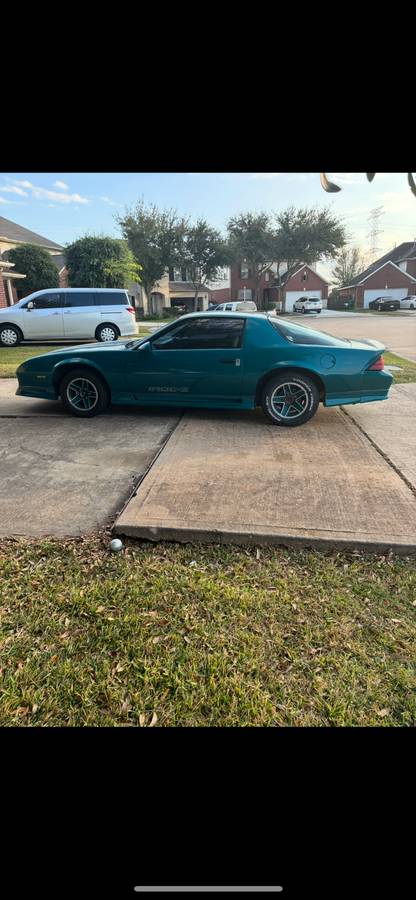 Chevrolet-camaro-rs-1992