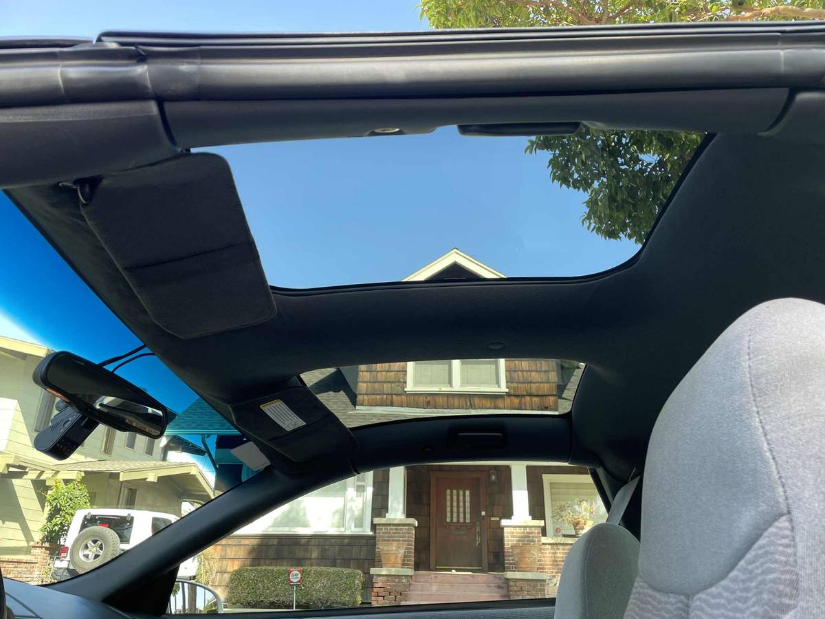 Chevrolet-camaro-rs-1996-white-11