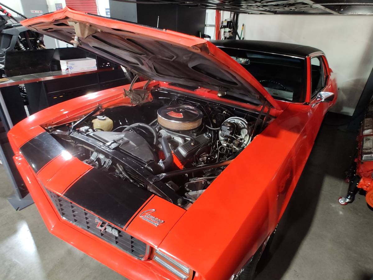 Chevrolet-camaro-rs-z28-1969-10