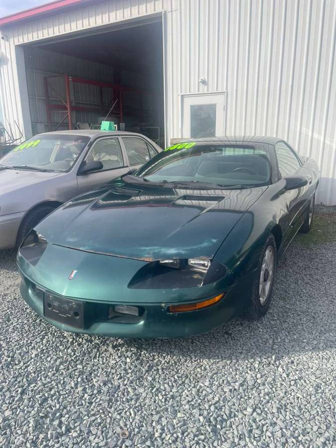 Chevrolet-camaro-sport-coupe-amp-convertible-1994-green-2