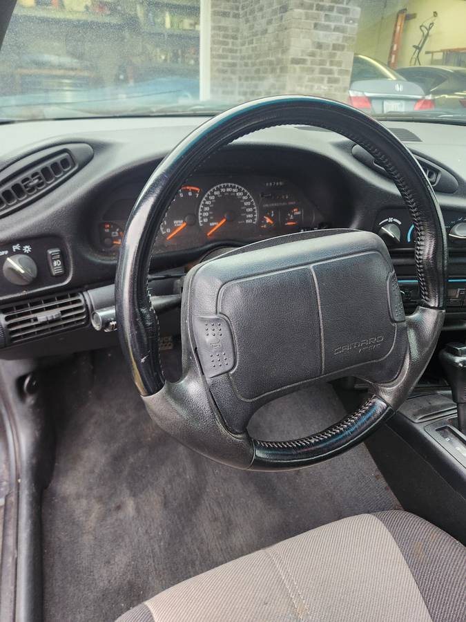 Chevrolet-camaro-sport-coupe-amp-convertible-1994-green-5