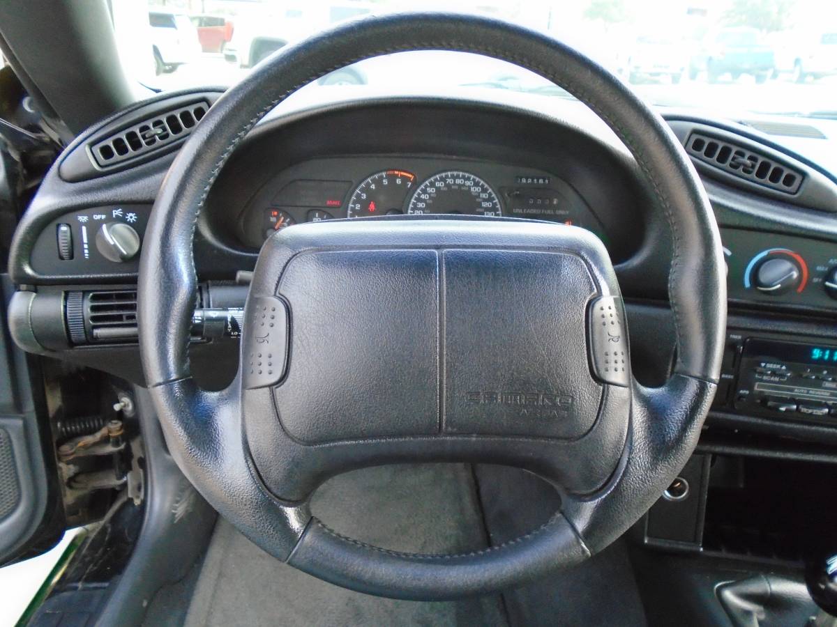 Chevrolet-camaro-sport-coupe-amp-convertible-1995-black-14