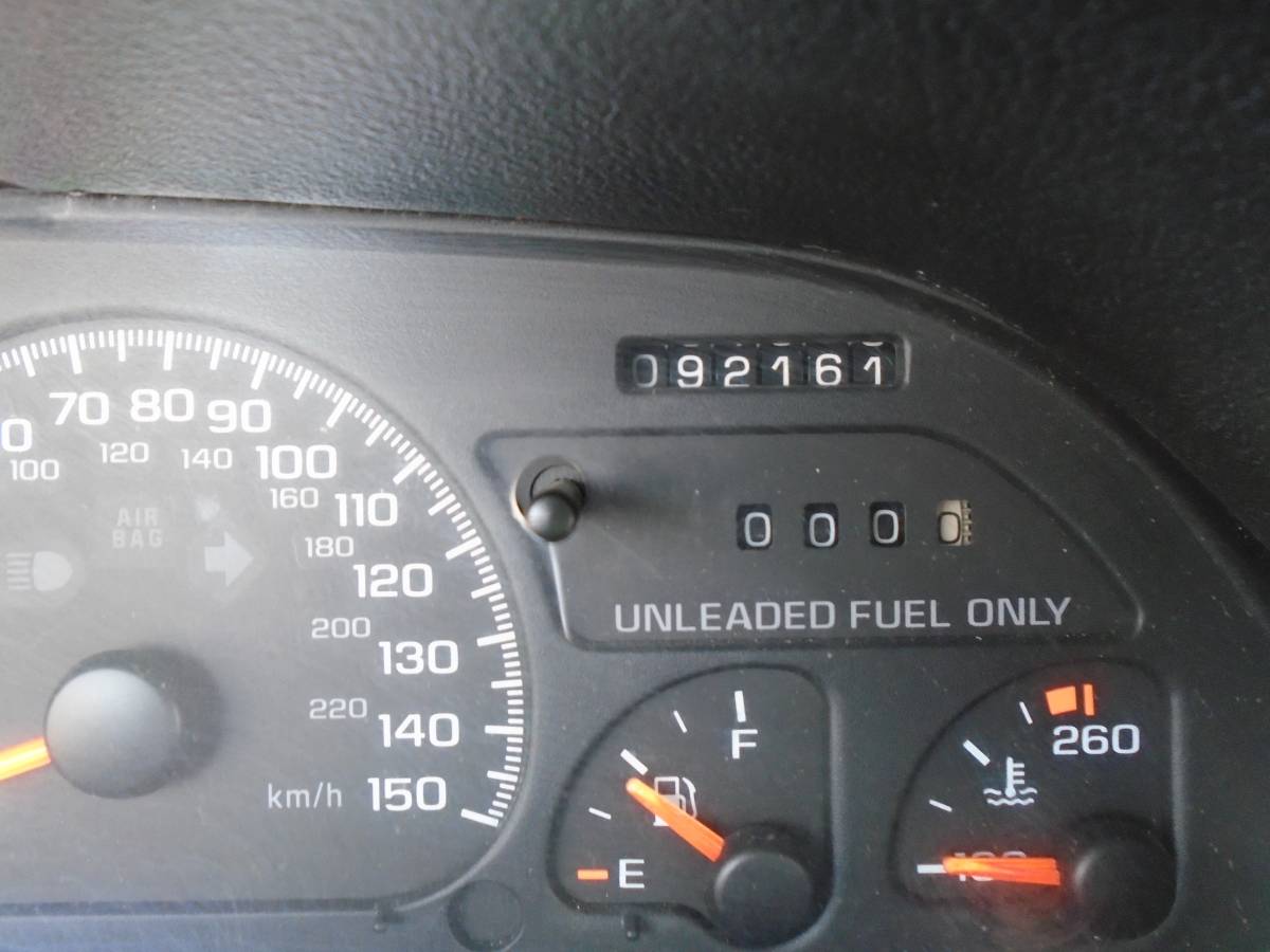 Chevrolet-camaro-sport-coupe-amp-convertible-1995-black-16