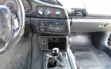 Chevrolet-camaro-sport-coupe-amp-convertible-1995-black-17