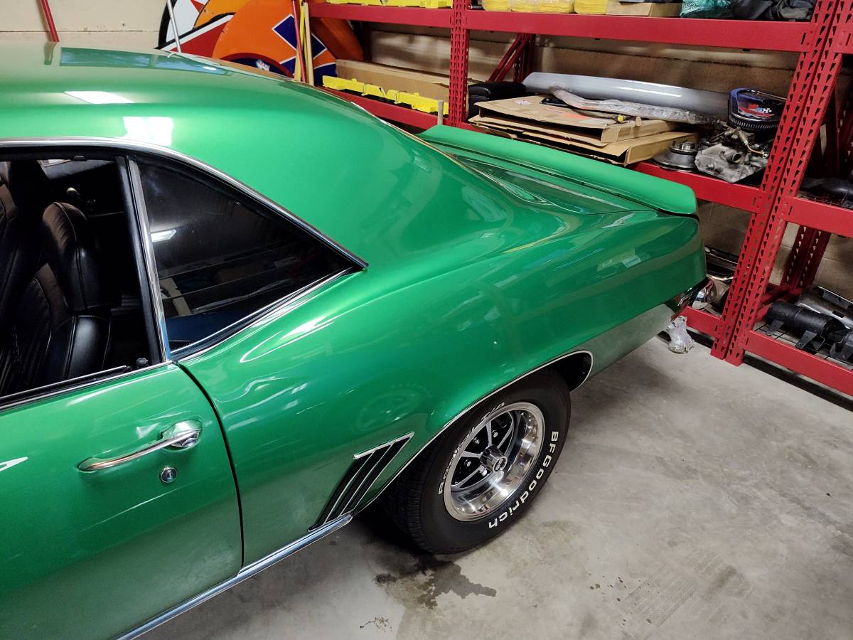 Chevrolet-camaro-ss-396-l78-1969-11