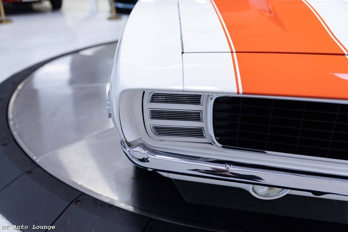 Chevrolet-camaro-z11-396-indy-pace-car-1969-white-11