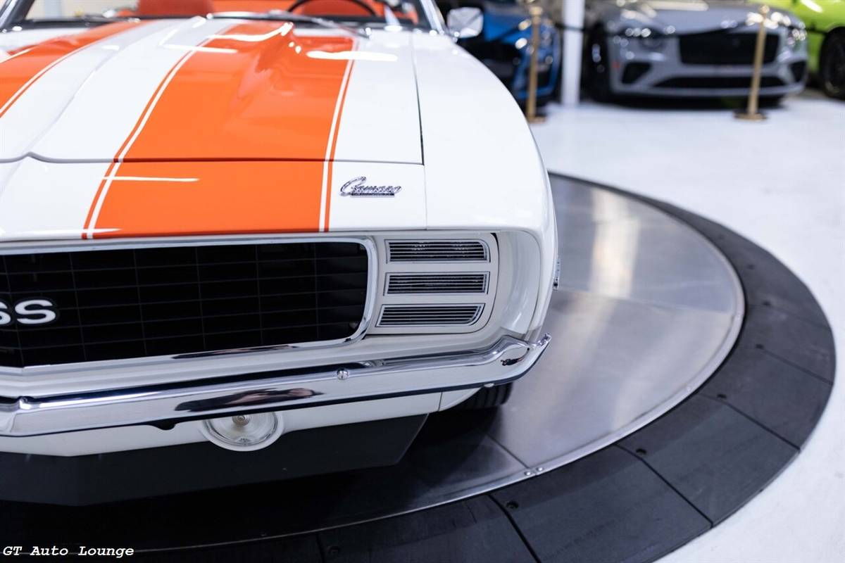 Chevrolet-camaro-z11-396-indy-pace-car-1969-white-18