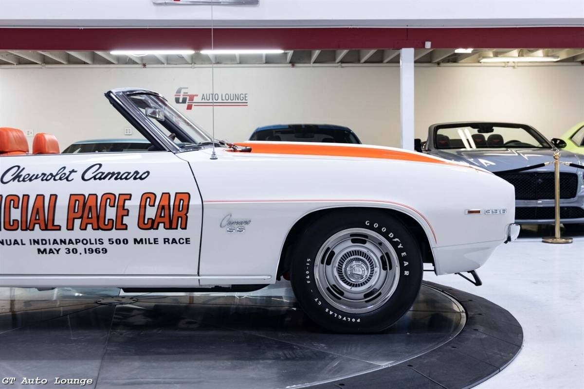 Chevrolet-camaro-z11-396-indy-pace-car-1969-white-21