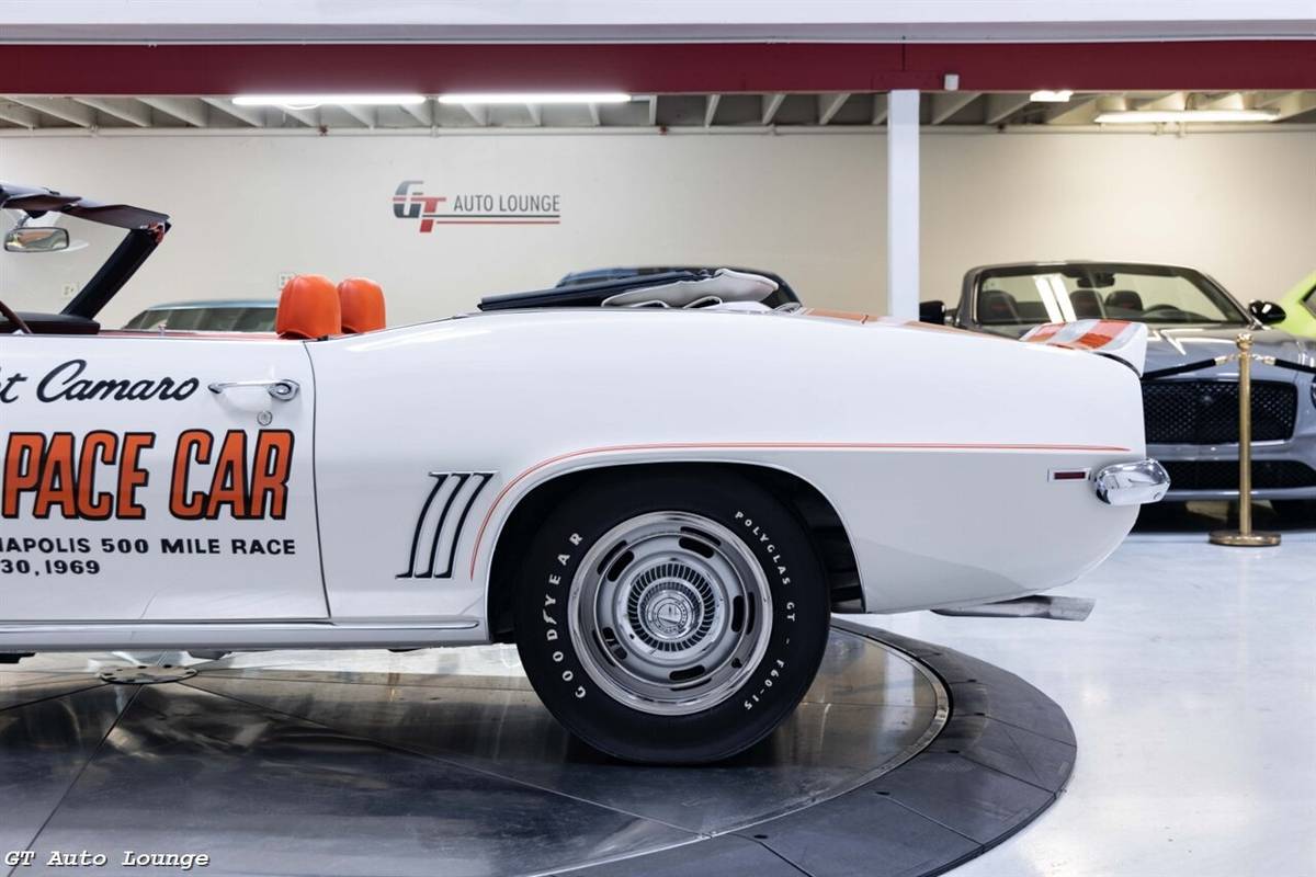 Chevrolet-camaro-z11-396-indy-pace-car-1969-white-8