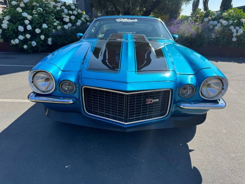 Chevrolet-camaro-z28-1970-blue-38