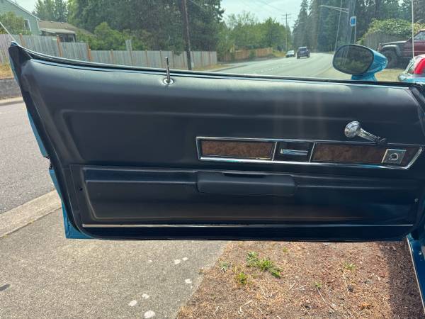 Chevrolet-camaro-z28-1970-blue-50