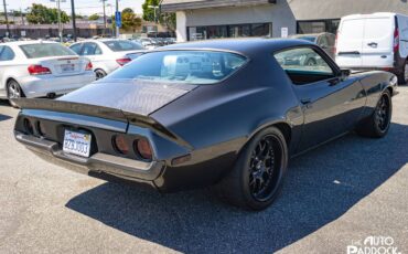 Chevrolet-camaro-z28-1973-custom-19