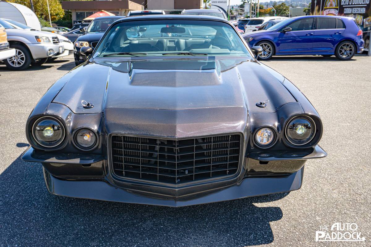 Chevrolet-camaro-z28-1973-custom-25