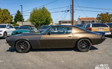 Chevrolet-camaro-z28-1973-custom-4