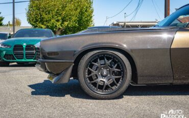 Chevrolet-camaro-z28-1973-custom-9
