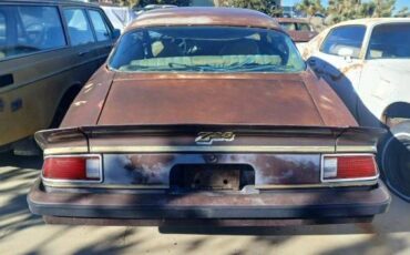 Chevrolet-camaro-z28-1977-1