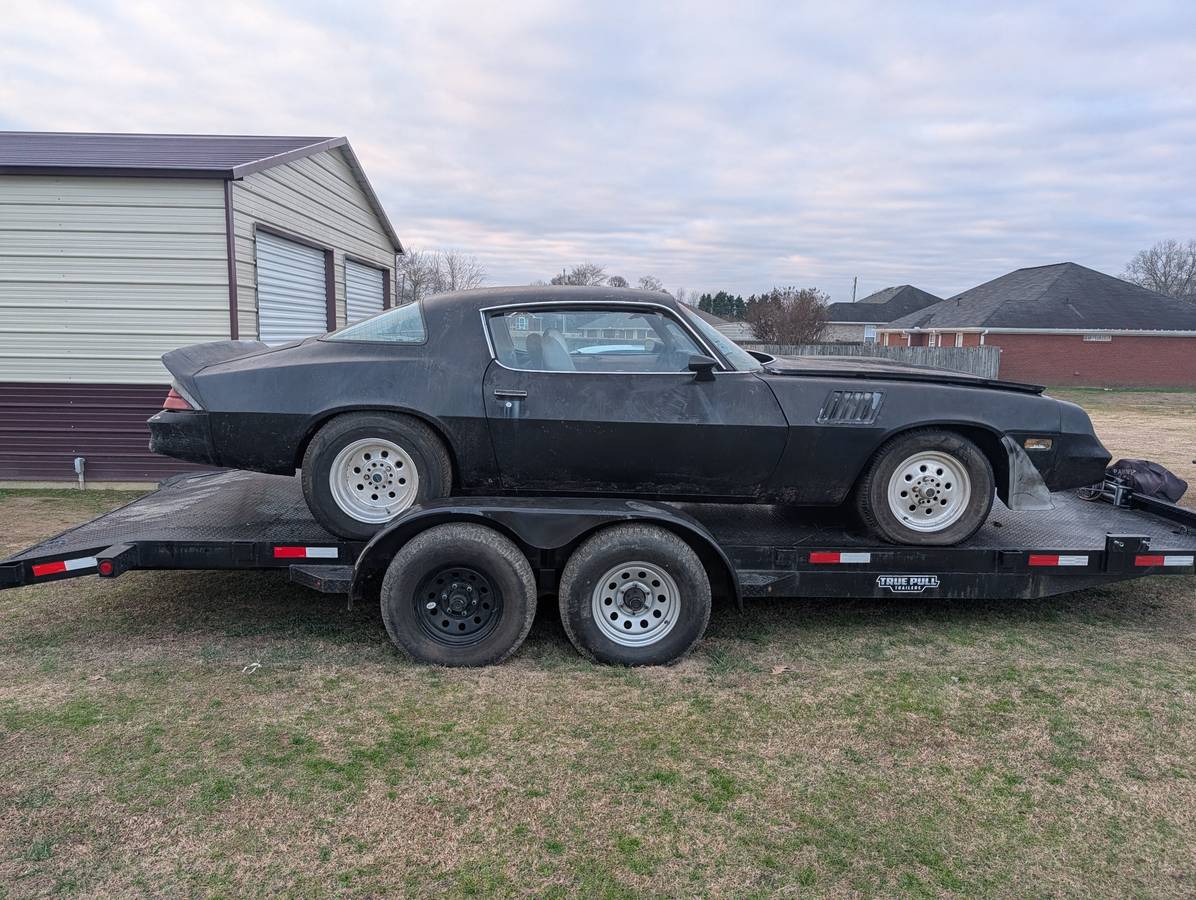 Chevrolet-camaro-z28-1979-black