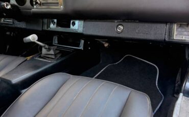 Chevrolet-camaro-z28-1979-blue-1