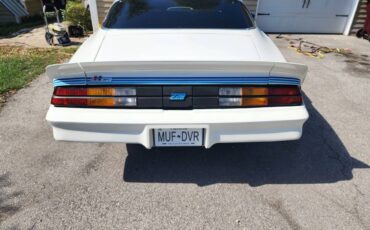 Chevrolet-camaro-z28-1980-19
