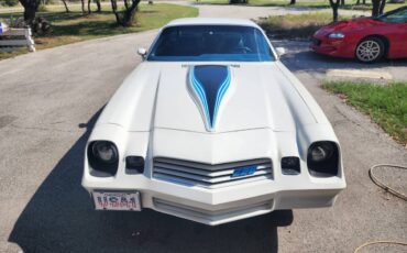 Chevrolet-camaro-z28-1980