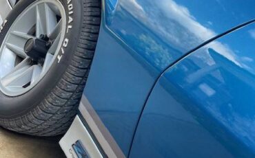 Chevrolet-camaro-z28-1983-blue-12