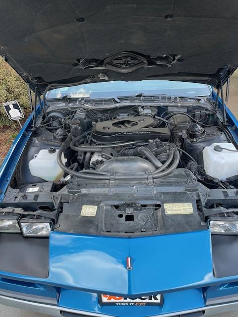 Chevrolet-camaro-z28-1983-blue-8