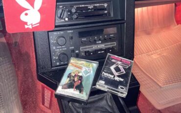 Chevrolet-camaro-z28-1986-red-13