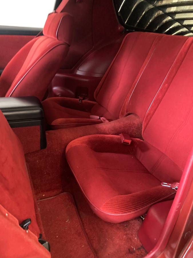 Chevrolet-camaro-z28-1986-red-4