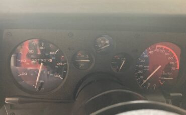 Chevrolet-camaro-z28-1986-red-6