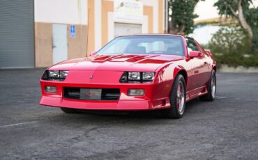 Chevrolet-camaro-z28-1991-red-16