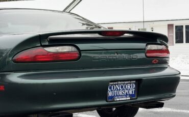 Chevrolet-camaro-z28-1994-green-10