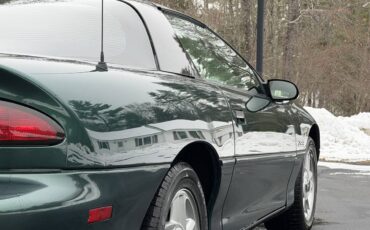 Chevrolet-camaro-z28-1994-green-9