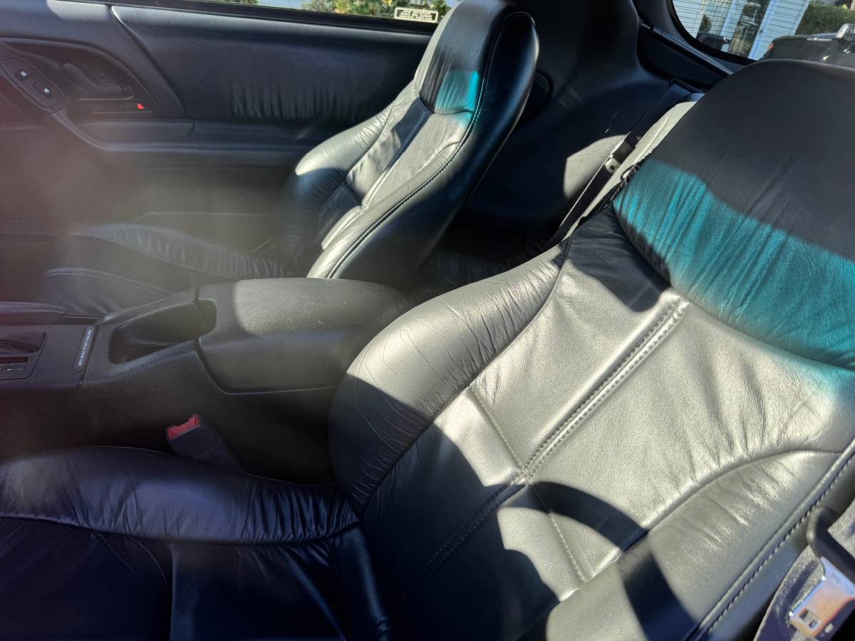 Chevrolet-camaro-z28-1994-red-17