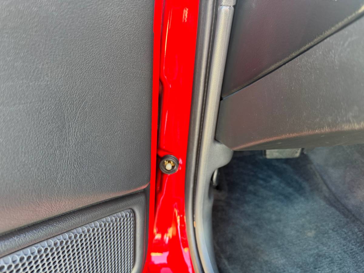 Chevrolet-camaro-z28-1994-red-19