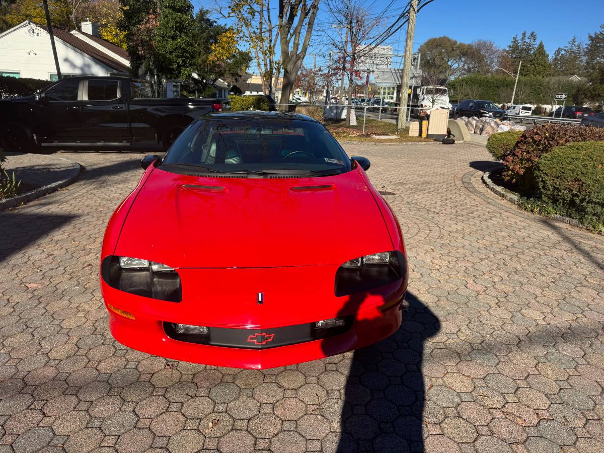 Chevrolet-camaro-z28-1994-red-7
