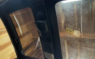 Chevrolet-camaro-z28-t-top-1987-white-11