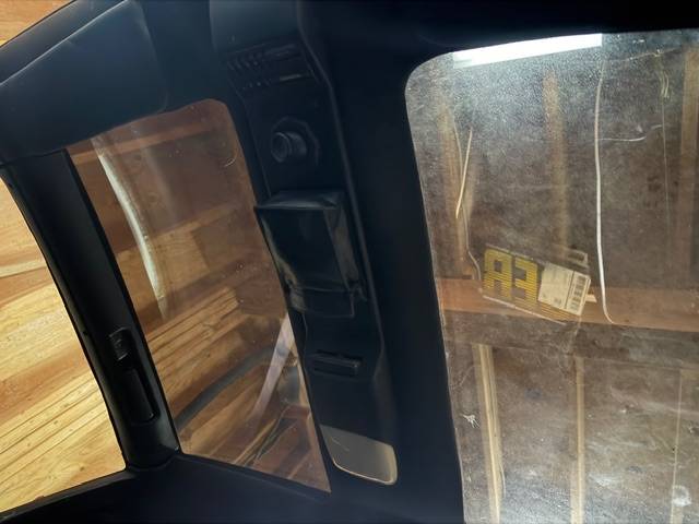 Chevrolet-camaro-z28-t-top-1987-white-11