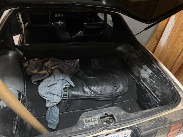 Chevrolet-camaro-z28-t-top-1987-white-12