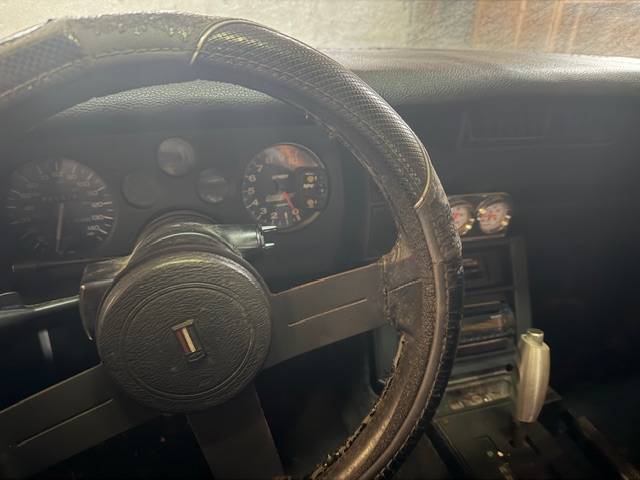 Chevrolet-camaro-z28-t-top-1987-white-6