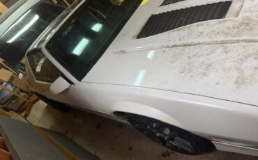 Chevrolet-camaro-z28-t-top-1987-white-8