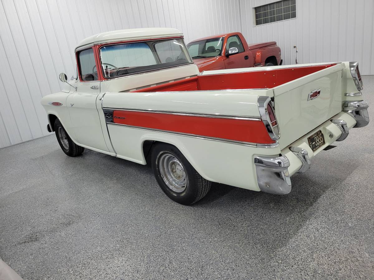 Chevrolet-cameo-1955-9