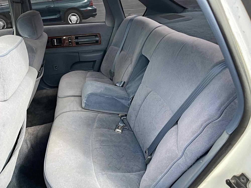 Chevrolet-caprice-1996-white-1