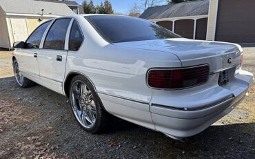Chevrolet-caprice-1996-white-27