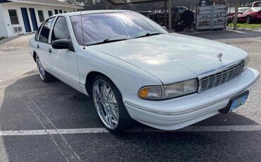 Chevrolet-caprice-1996-white-69