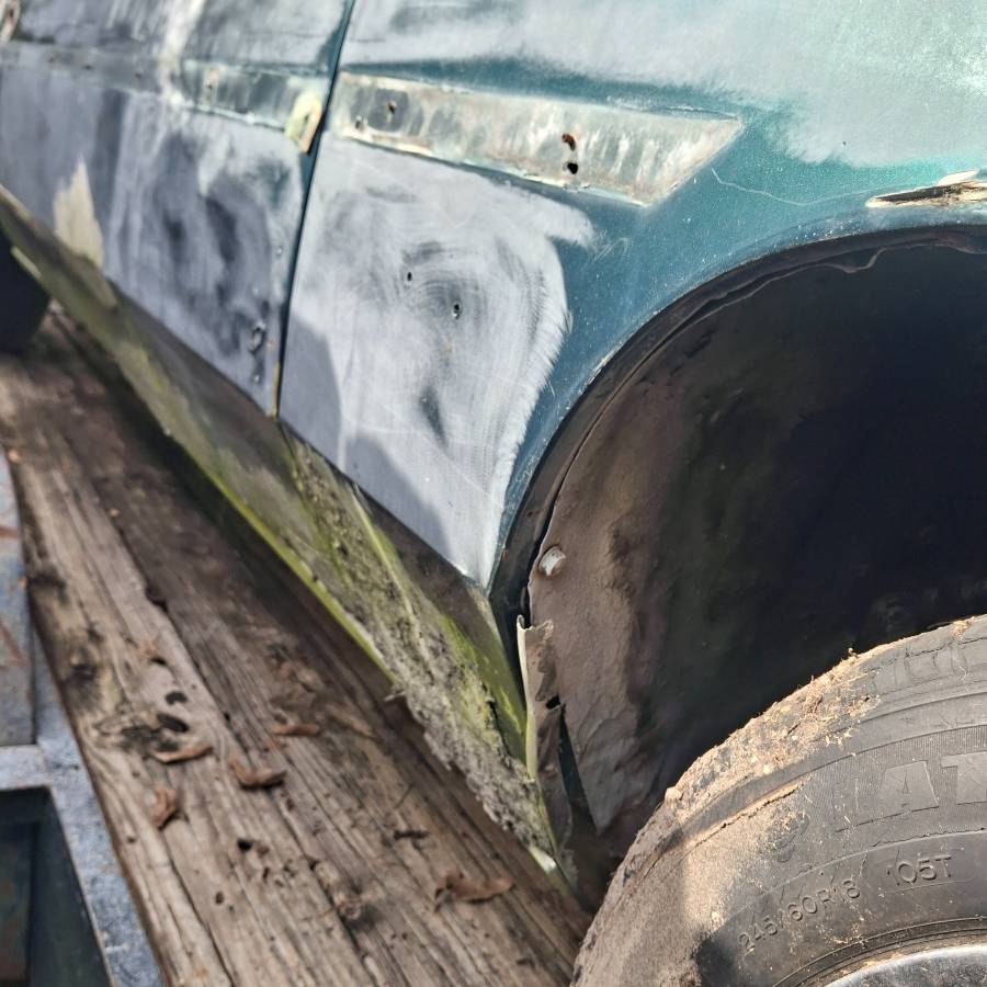 Chevrolet-caprice-classic-1975-green-19